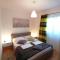 Apartments and rooms with parking space Crikvenica - 12305 - 茨里克韦尼察