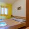 Apartments by the sea Basina, Hvar - 11923 - Vrbanj