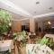 Hili Hotel