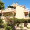 Apartments with parking spaces Basina, Hvar - 12420