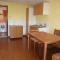 Apartments with a parking space Nin, Zadar - 13158 - 宁