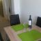 Apartments with a parking space Tucepi, Makarska - 13624 - Tučepi