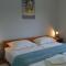 Apartments by the sea Prapratno (Peljesac) - 13500