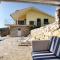 Family friendly house with a swimming pool Vinisce, Trogir - 14858