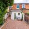 Charming 3 Bed Home in the Garden Quarter, Chester