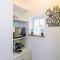 Charming 3 Bed Home in the Garden Quarter, Chester