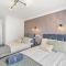 PRIME 3 BED HOUSE to BICESTER OUTLET for 8 People by Platinum Key Properties