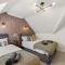 PRIME 3 BED HOUSE to BICESTER OUTLET for 8 People by Platinum Key Properties - Bicester
