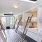 Hello Im Local - Boutique Hostel