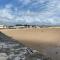 Phoenix caravan hire, Trecco bay
