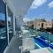 Sunny Blue Hotel