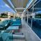 Sunny Blue Hotel