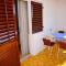 Apartments with a swimming pool Novalja, Pag - 211