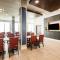 Holiday Inn Express & Suites Edmonton N - St Albert by IHG