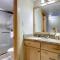 Penthouse Ski-In Ski-Out Above Sheraton 1bd 1.5ba
