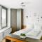 Slavic Spacious Apartments by CHORS