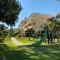 Nice ground floor apartment- 2 bedrooms - 450 meters from the beach - 卡博皮诺