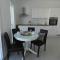 Apartments with a parking space Baska Voda, Makarska - 15214