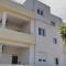 Apartment Bilo 14601d - Primošten