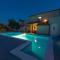 Fantastic villa in Ugljane with private pool - Ugljane