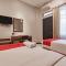 RedDoorz near Simpang Dago 2 - Bandung