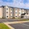 Microtel Inn & Suites by Wyndham Ozark - Ozark