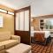 Microtel Inn & Suites by Wyndham Ozark