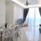 Hanns&KingBed&WIFI&Pool& Parking&Sauna&Sunshine Classic Comfort Homstay