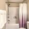 Charming Pawleys Island Home about 4 Mi to Beach! - Pawleys Island