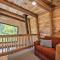 Charming Strawberry Cabin with Private Deck - Strawberry