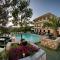 Sandy Bay Hotel