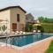 I Ginepri exclusive CountryHouse, 15pax, private pool, Aulla - Serricciolo