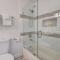 5 BR Mansion with Pool and non-heated Jacuzzi Games in Boynton Beach - بوينتون بيتش