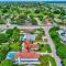 5 BR Mansion with Pool and non-heated Jacuzzi Games in Boynton Beach - بوينتون بيتش