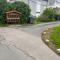 Nice Apartment with1 bedroom Separate living room with a sofa bed and a tiny kitchen a bathroom located in Nordstrand near by the Sea for 3 guests with a garden and grill 5 extra guests with extra cost in the cabin with sea view just outside the apartment - Осло