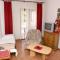 Apartment Mandre 523b