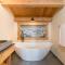 Bear Lodge with private Pool, Hottub, and Sauna! - هايلي
