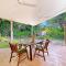 Tropical Tranquillity - Spacious Poolside Cottage - Дарвин