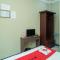 RedDoorz Plus Syariah At Lotus Hotel Bojonegoro - Bojonegoro