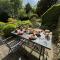 Upside house Beautiful 5 bedroom house sleeps 13 with hottub, games room and garden near Bath