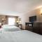 Clarion Inn Elmhurst - Oak Brook near I-88, I-290, I-294 - إلمهورست
