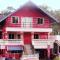 VAISHNAVI VILLA-Family Homestay-2km from bus stand-WiFi