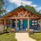 Dachas Cove Hotel