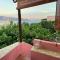 Villa Pomelia, Villa nel corso di Santa Marina Salina a 50 mt dal mare