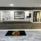 Super 8 by Wyndham Lake Charles/Sulphur
