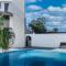 Contemporary Private Studio with Pool and Kitchen