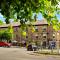 Finest Retreats - The Old Post Office Apartment 3
