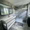 Capsule Art Déco - Jacuzzi - Netflix - Home Cinéma - Arcade de jeux & Nintendo switch - 2 chambres - Filet suspendu - 瓦朗西纳