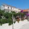Apartment Slano 2682c