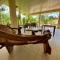 Strutz Art Garden Resort